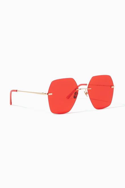 hover state of Lovestory Square Sunglasses   