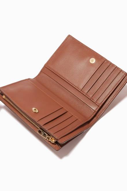 hover state of Continental Bi-fold Wallet with DG Plaque in Leather      